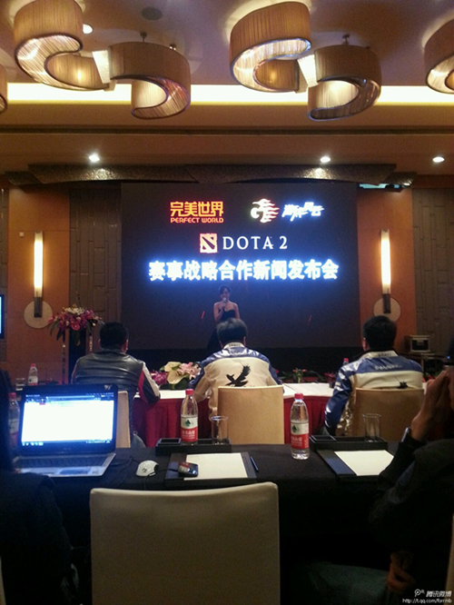 邓紫棋为英雄联盟S15全球总决赛献唱主题曲
